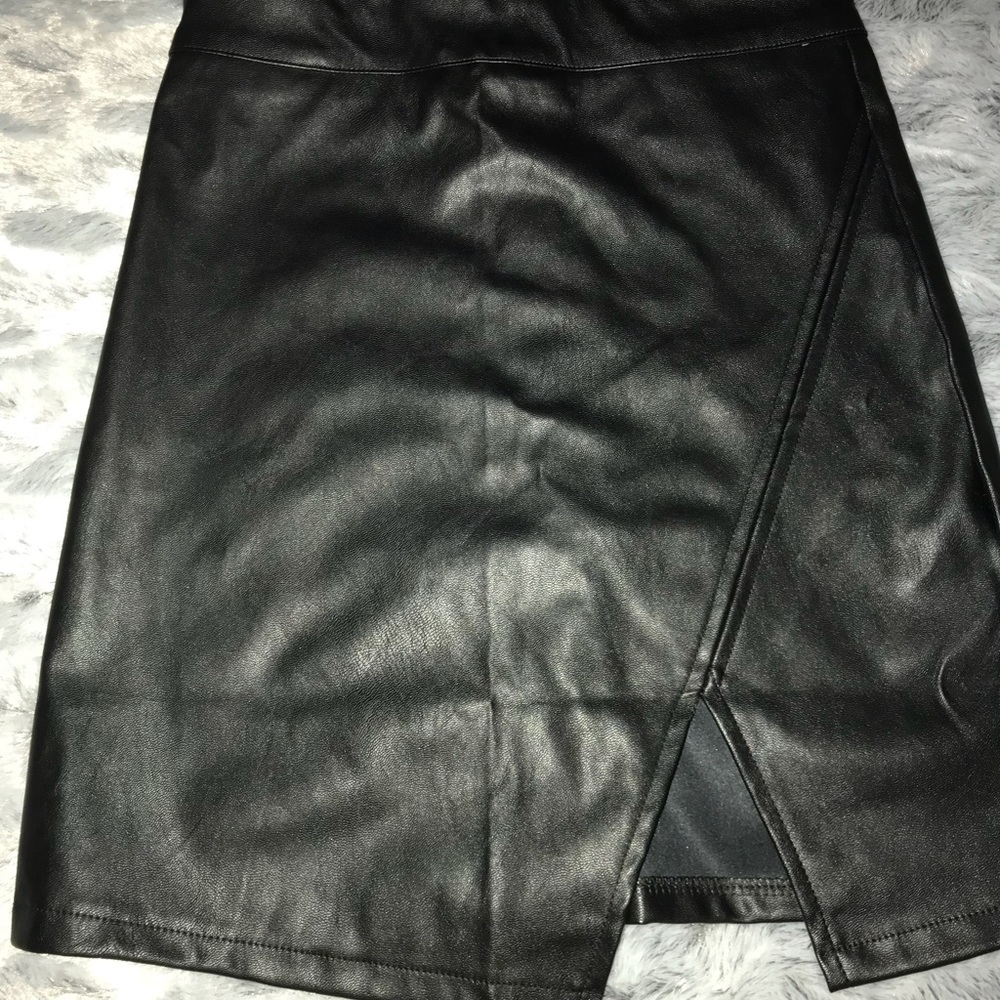 Black pleather skirt